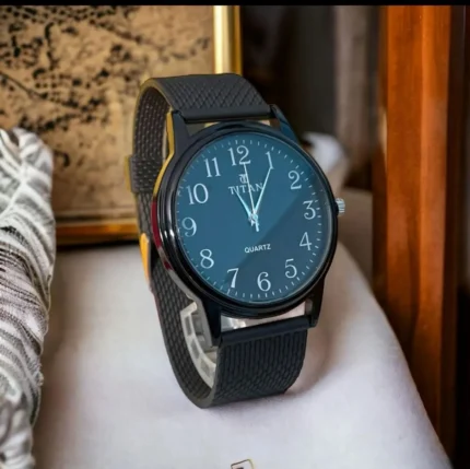 New Fashionable Stainless Analogue Hand Watches