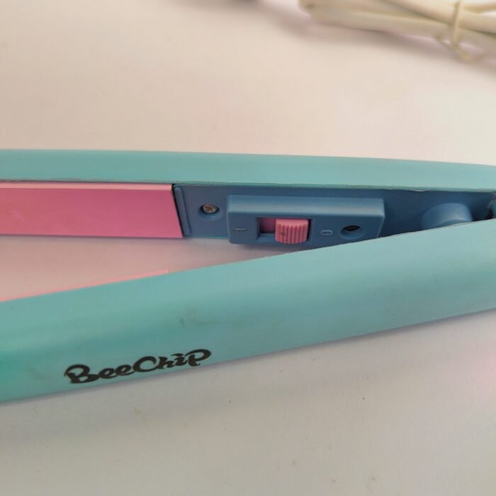 BeeChip Mini Hair Straightener | Portable Electric Hair Iron | Travel Friendly Hair Styling Tool for Women & Girls - Image 4